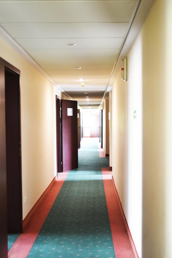 Parkhotel Economic Wielka Wies  Exteriér fotografie