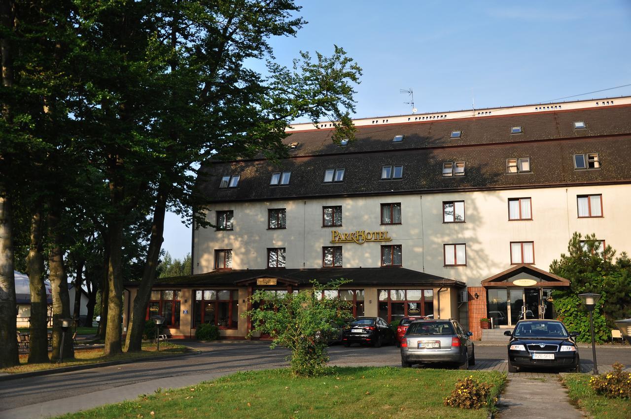 Parkhotel Economic Wielka Wies  Exteriér fotografie