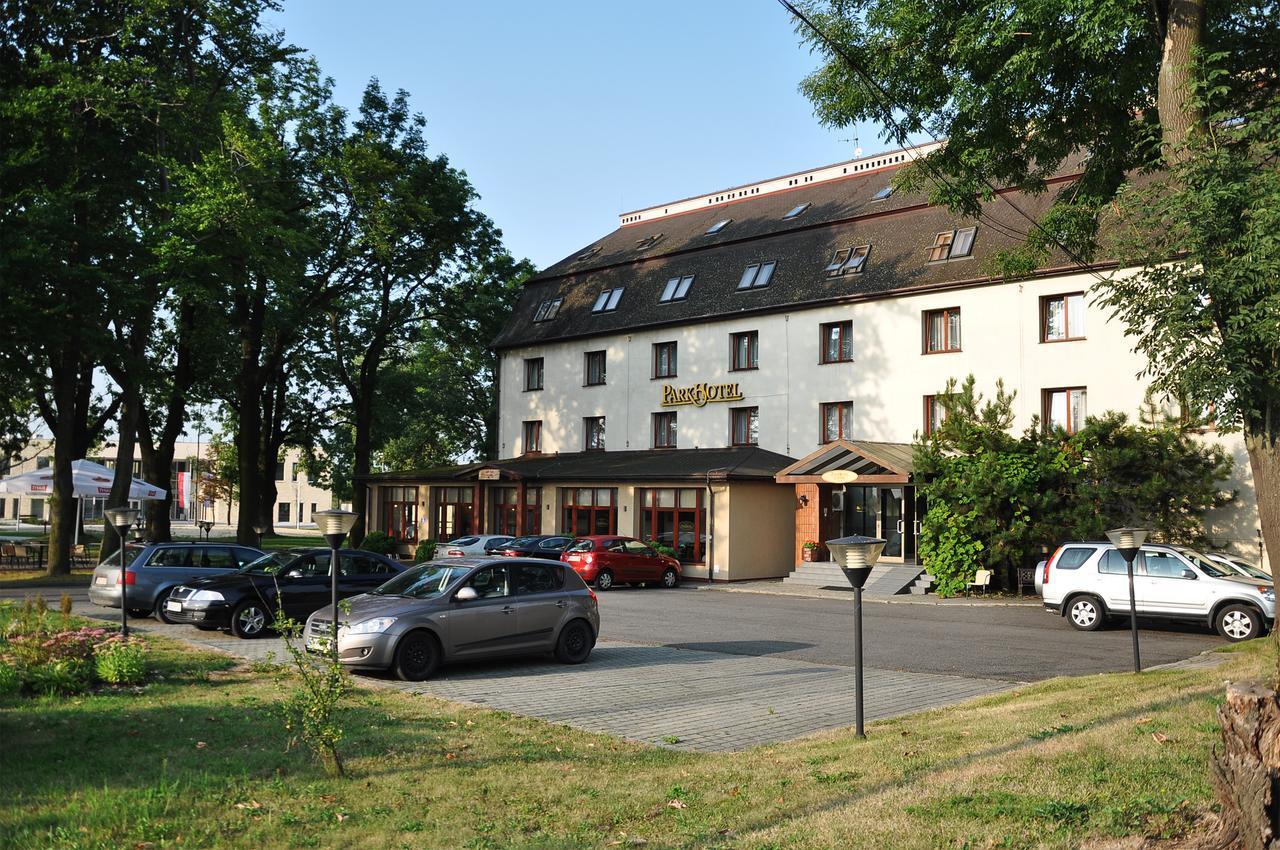 Parkhotel Economic Wielka Wies  Exteriér fotografie