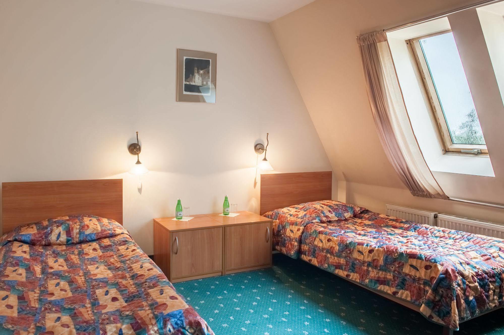 Parkhotel Economic Wielka Wies  Exteriér fotografie